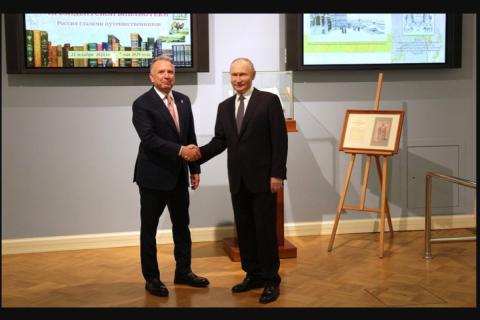 Самолет спецпосланника США Стивена Уиткоффа пересек границу России и Эстонии — ТАСС