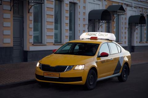 Литвинов: единые нормы для таксопарков и частников мешают легализации водителей