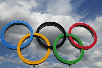 МОК угрожает россиянам отстранением на Олимпиаде за флаг или символ Z