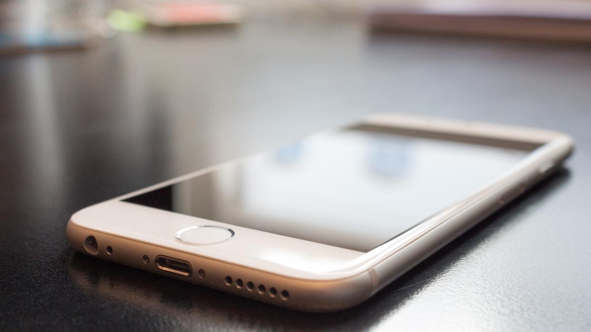 iPhone iPhone
