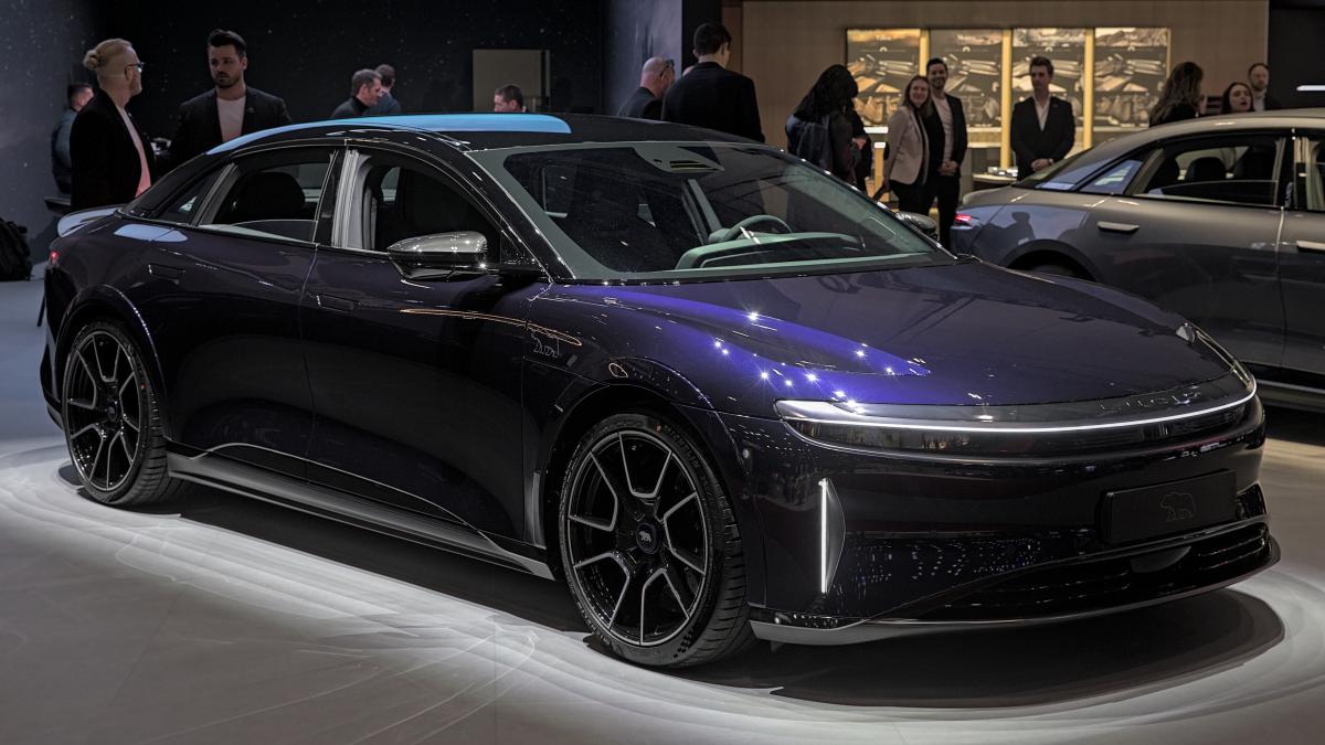 Lucid Air Sapphire