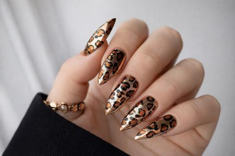 Смертельный укол красоты: обычный маникюр может запустить необратимую цепную реакцию в крови