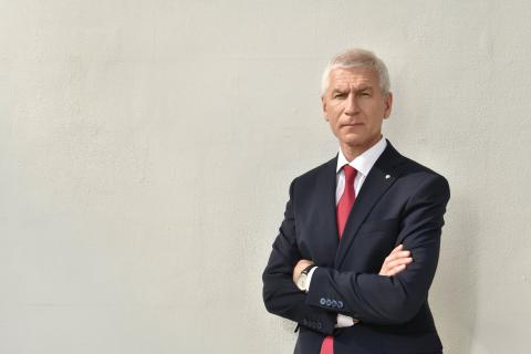 Матыцин заявил, что единую спортформу в школах обсудят в 2026 году