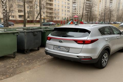 Страховка покрывает ремонт царапины на авто после парковочного инцидента