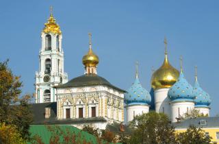 Российские монастыри сохраняют особенности архитектуры разных эпох — гиды