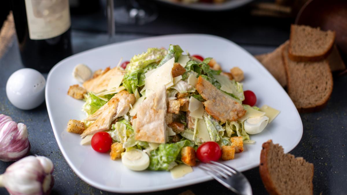 Салат Цезарь