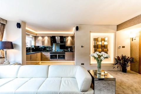 Комната выглядит модно, а жить в ней неуютно — виновата одна ошибка масштаба: вы её точно делали