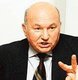 Лужков ударился в драму