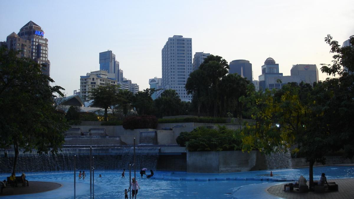 Детский бассейн в центре Куала-Лумпур