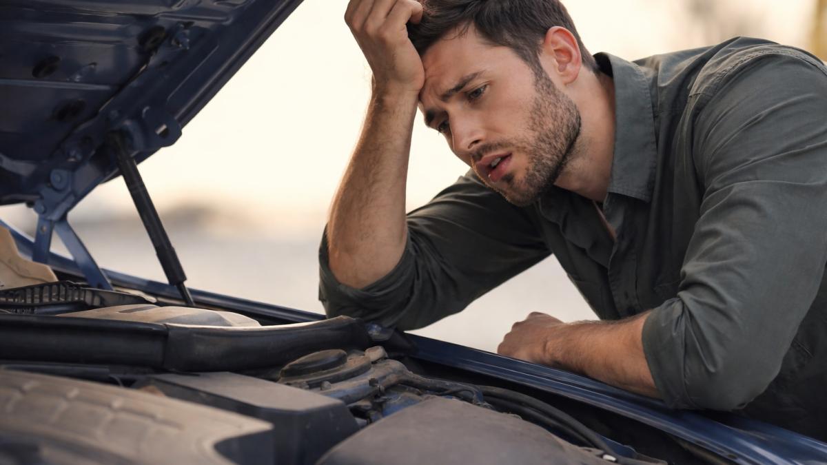 Машина сломалась в дороге