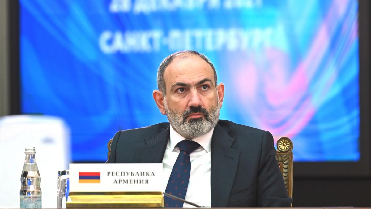 Никол Пашинян (28-12-2021)