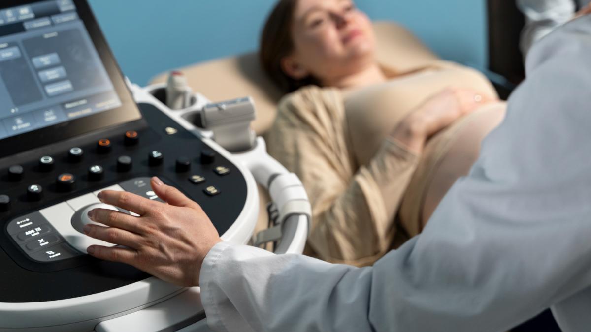 девушка на узи