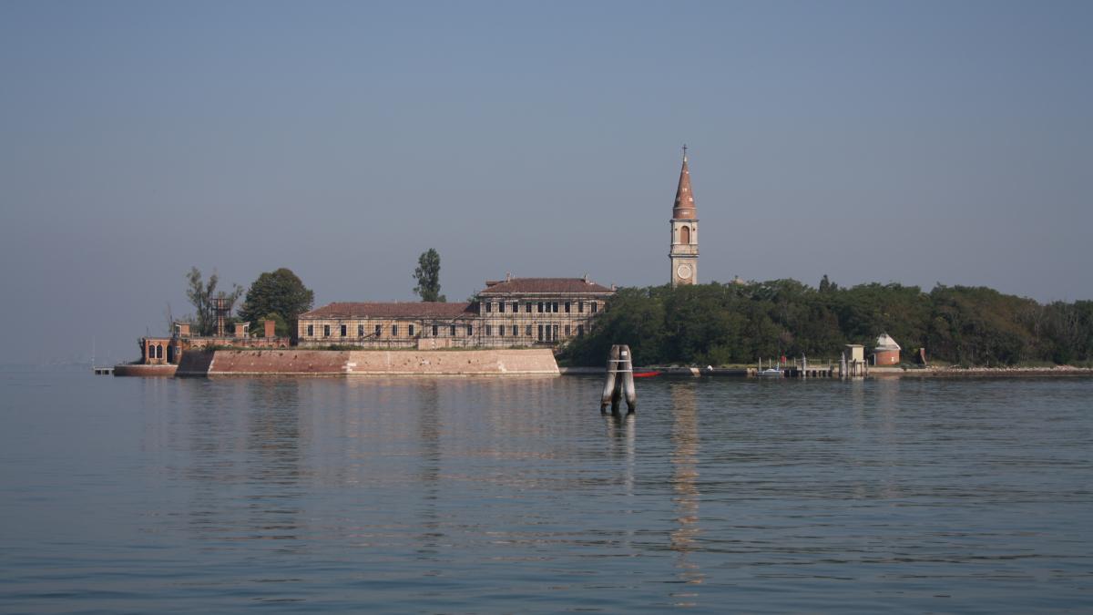 Остров Повелья, Венеция