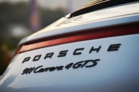 Porsche запатентовал гибридную трансмиссию с планетарной передачей для 911 Turbo