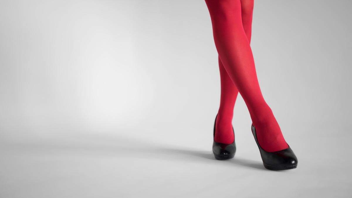 Ноги в колготках