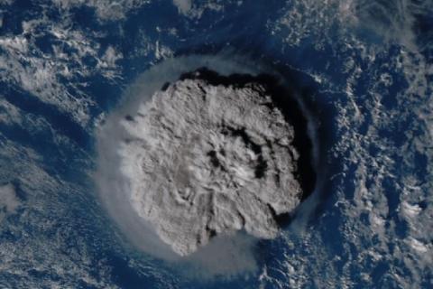 Сейсмическая активность у подводной горы Аксиал растет, ученые прогнозируют извержение — Уильям Чедвик Сейсмическая активность у подводной горы Аксиал растет, ученые прогнозируют извержение — Уильям Чедвик