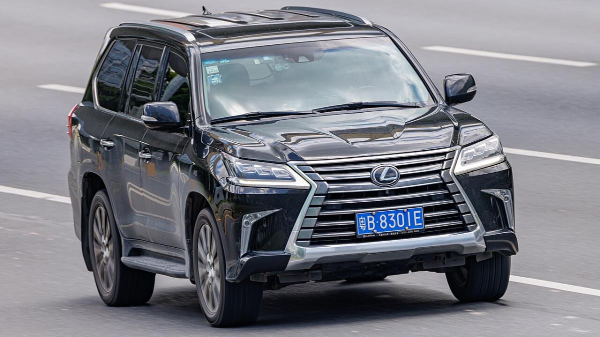 LEXUS LX 570 (J200)