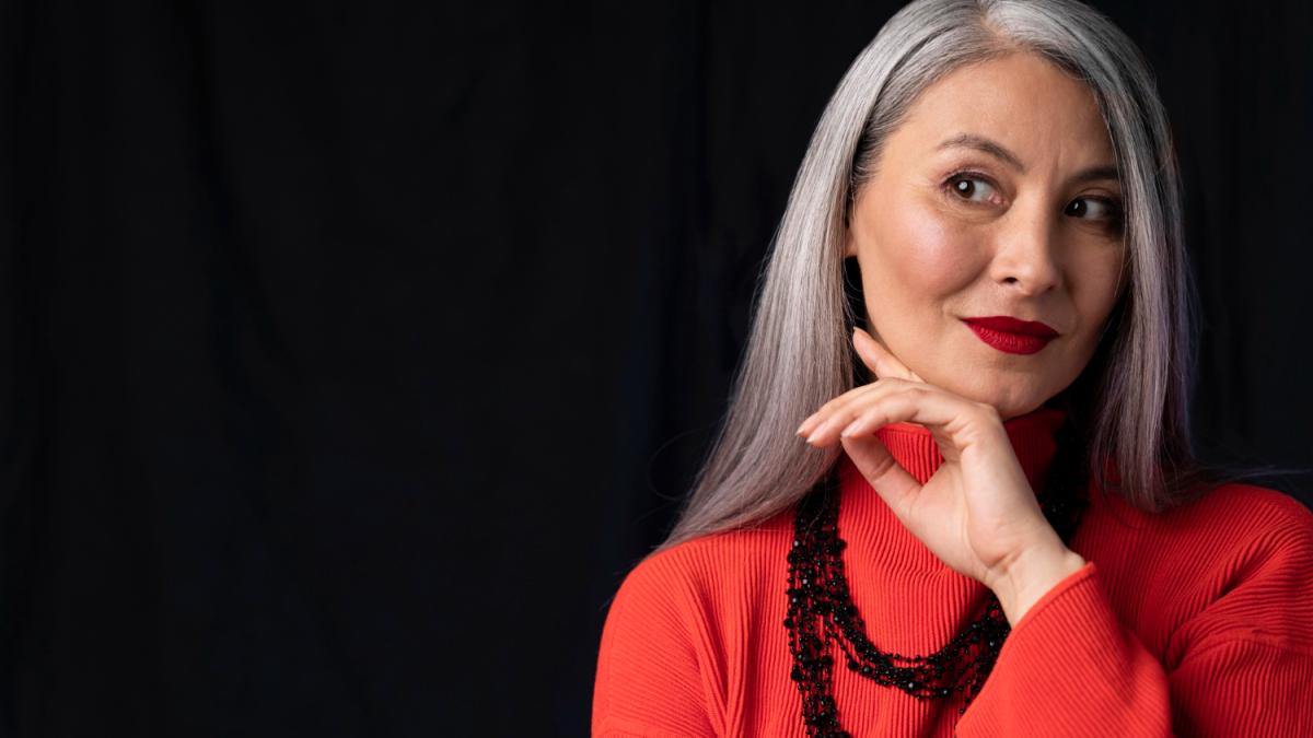 Красивая женщина