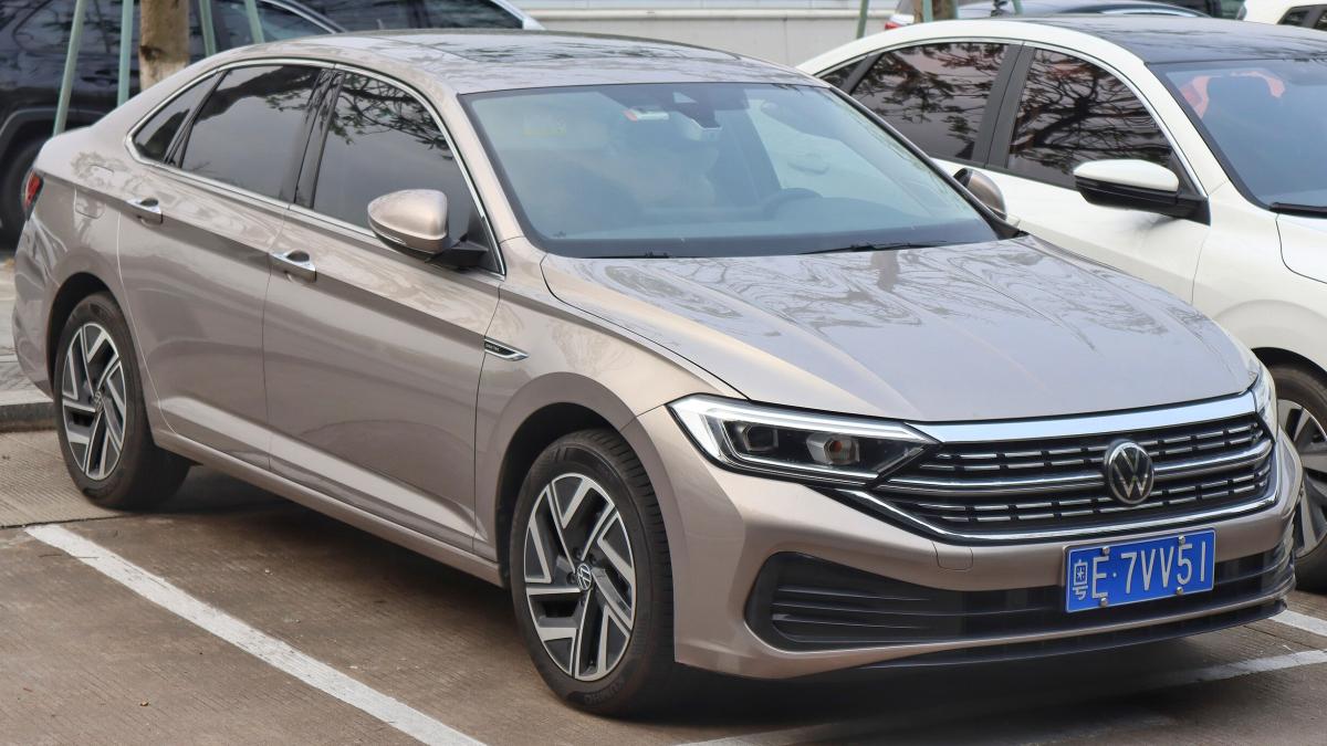 Volkswagen Sagitar
