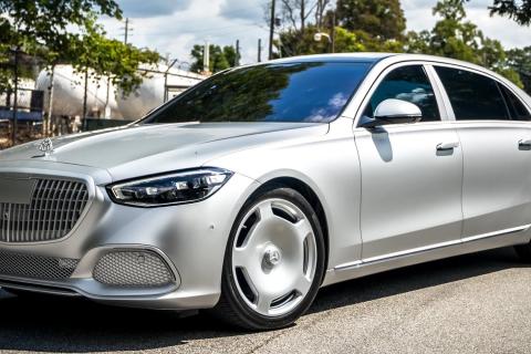 Mercedes-Maybach показал V12 Edition как последнюю модель с легендарным мотором