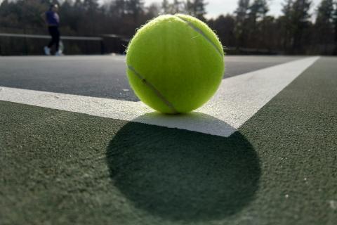 Мячи в действии: откройте секреты самомассажа, который улучшит общее состояние ваших мышц