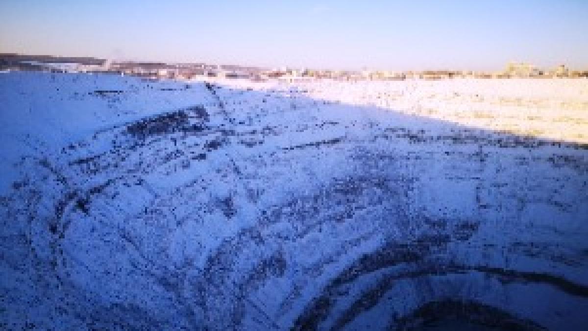Diamond mine MIR in winter. Yakutia 2018 (Алмазная шахта МИР зимой. Якутия 2018) Diamond mine MIR in winter. Yakutia 2018 (Алмазная шахта МИР зимой. Якутия 2018)