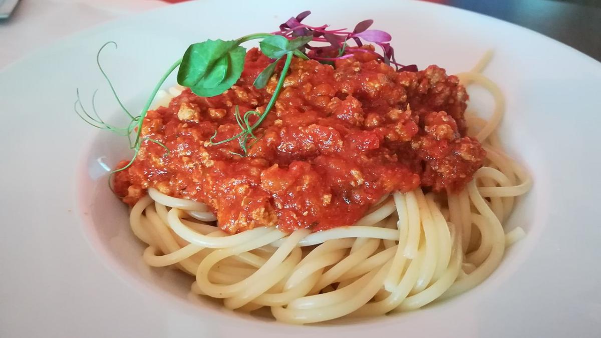 Паста болоньезе