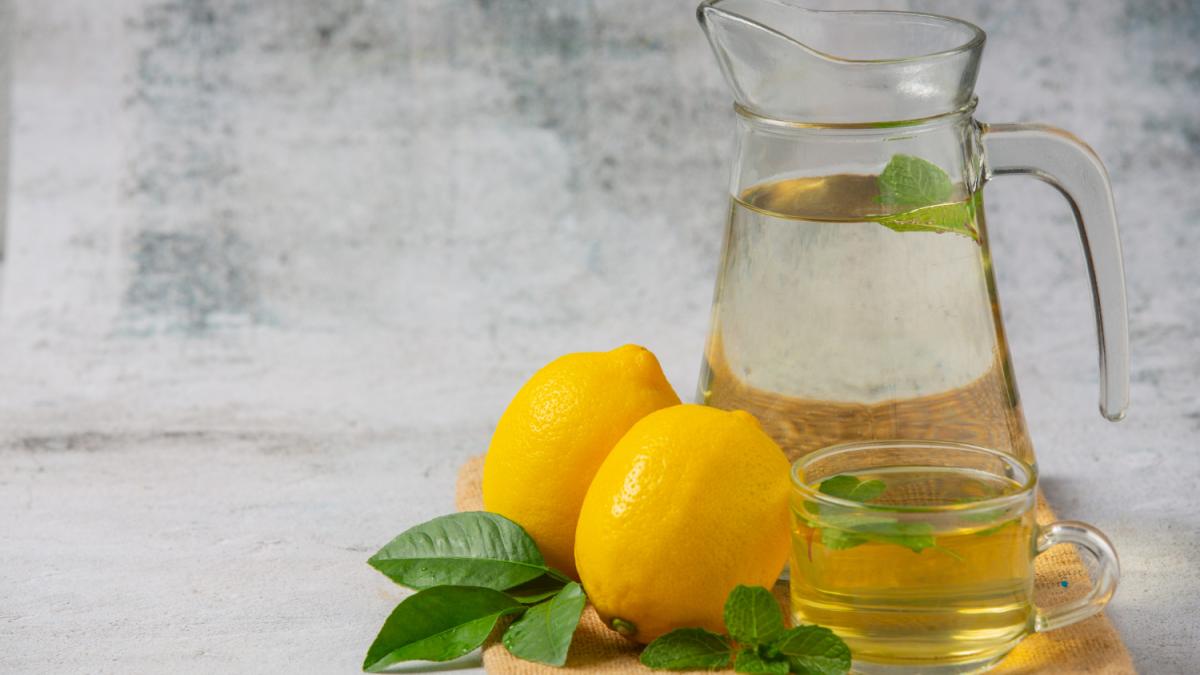 Вода с лимоном