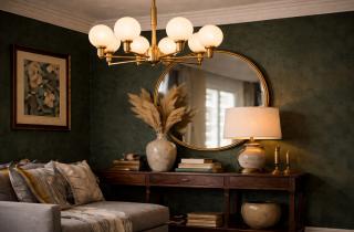 Скучные стены съедают уют: один слой декора превращает комнату в пространство с характером и историей