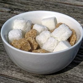 Диетолог Соломатина рассказала, почему нельзя полностью отказаться от сахара