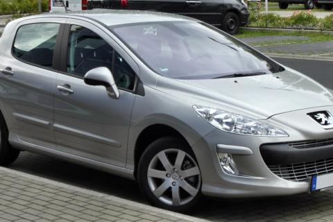 Правительство Франции: у Peugeot 308 выявлен дефект креплений задних ремней безопасности
