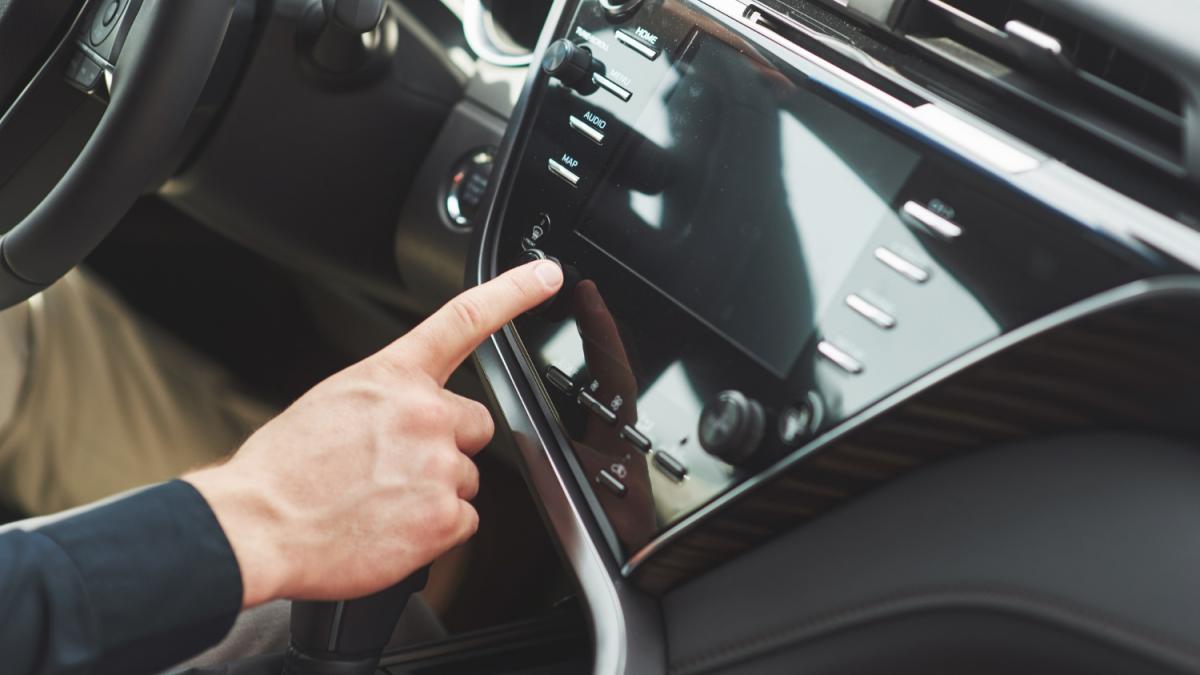 Автомагнитола