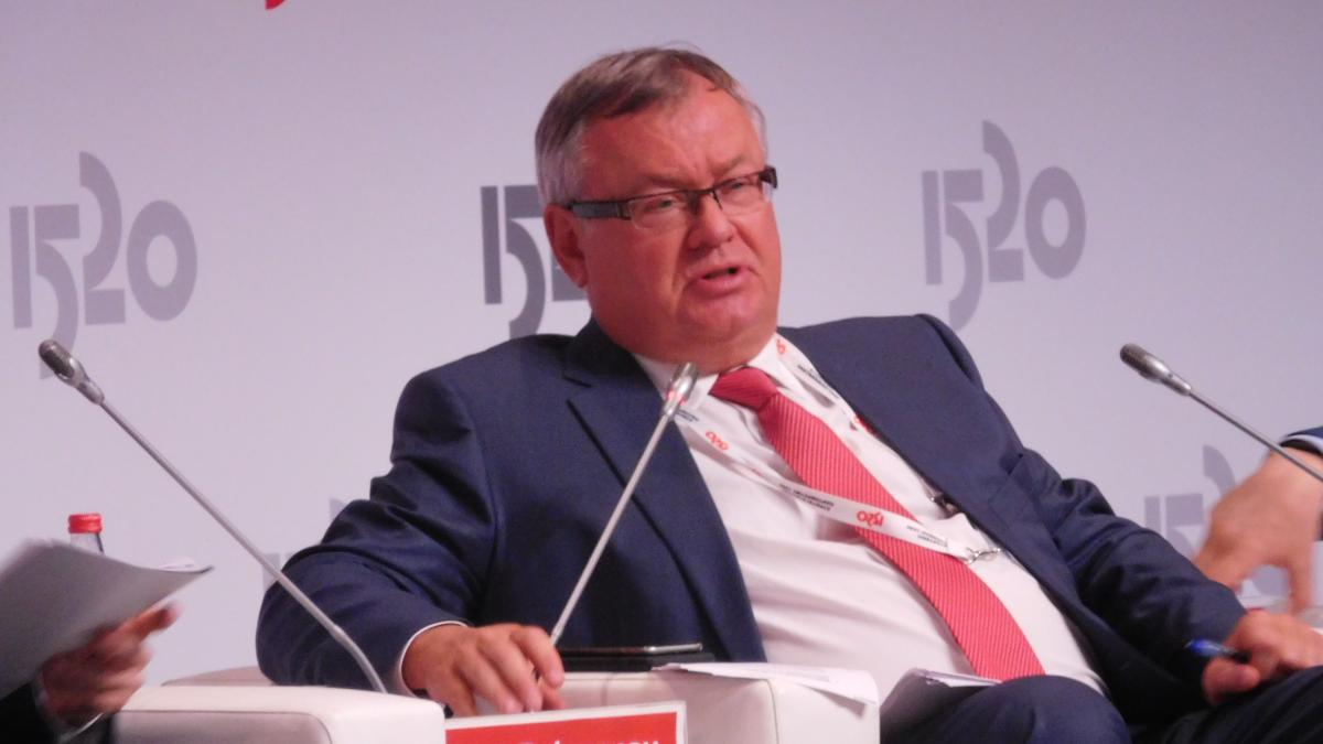 Андрей Костин