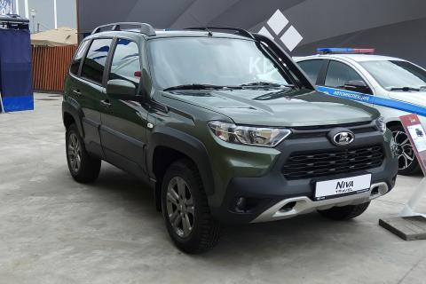 Lada выпустила обновлённую Niva Travel с новым мотором — Autonews.ru
