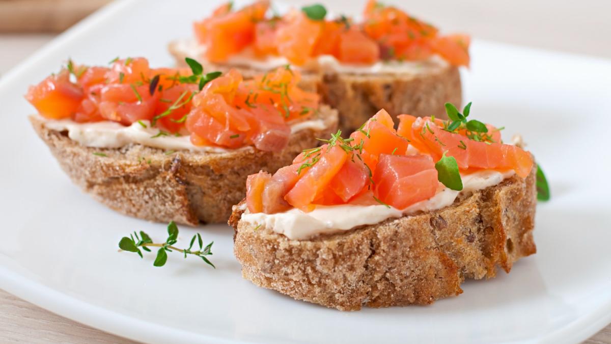 Бутерброды с лососем