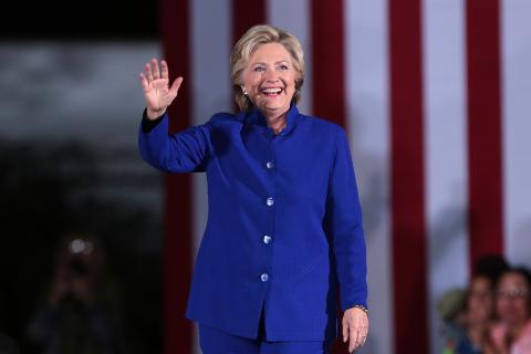 Отказ Клинтонов от дачи показаний Конгрессу по делу Эпштейна может повлечь разбирательство — NYT