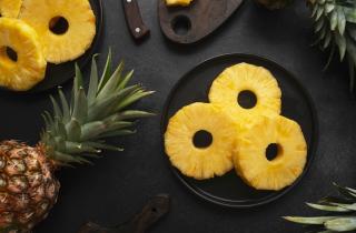 Свинина с ананасами в кисло-сладком соусе сохраняет сочность