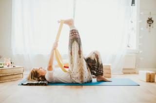 Активная растяжка перед тренировкой снижает риск травм — тренер Джилл Гудтри