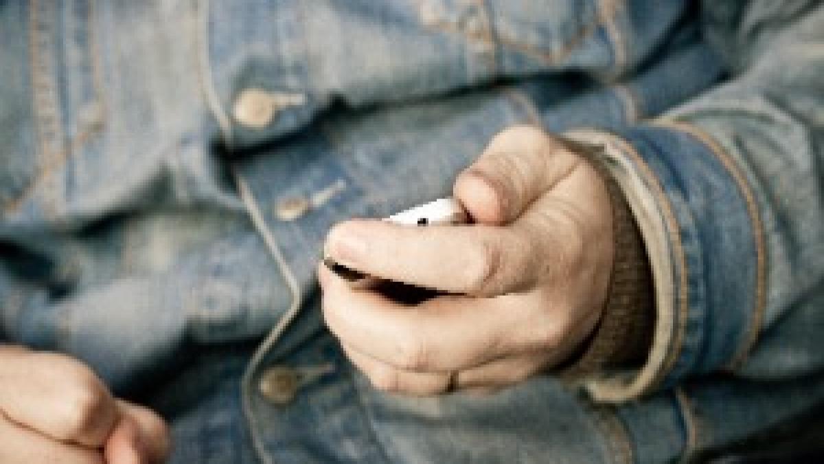 Phone user (5045056490) Phone user (5045056490)