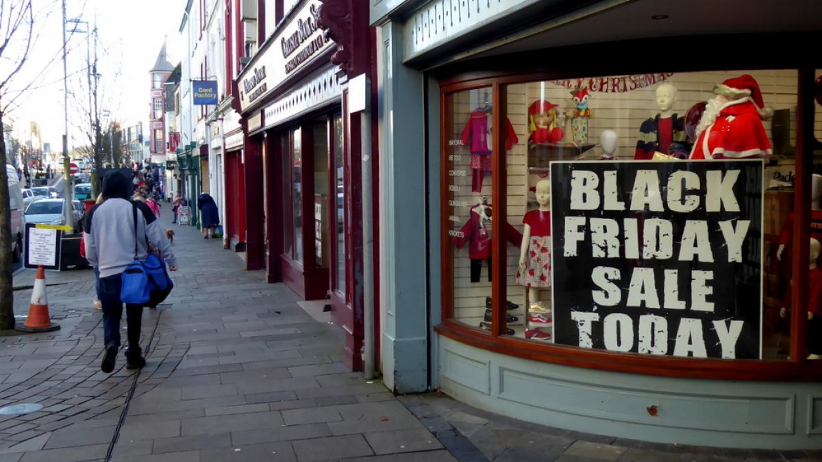 Black Friday Sale notice, Omagh - geograph.org.uk - 6331970