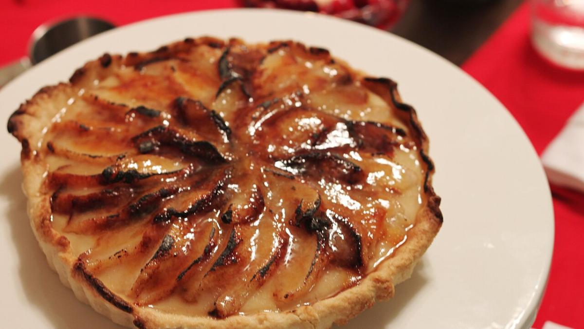 Яблочный пирог с карамелью Яблочный пирог с карамелью
