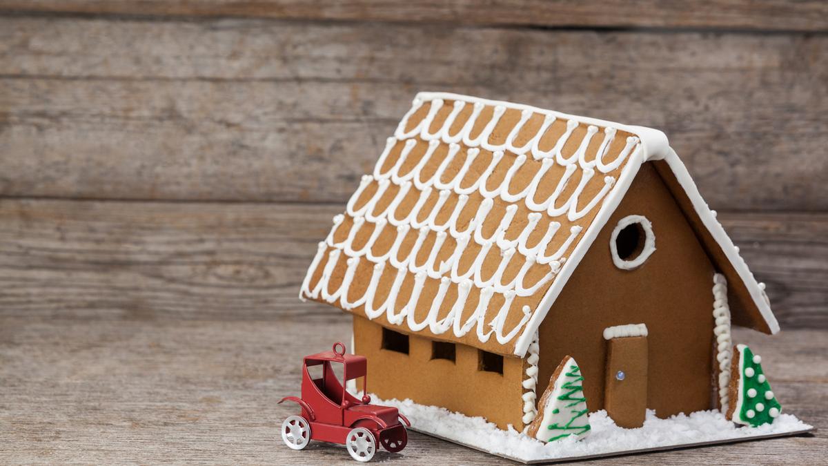 Пряничный домик и машинка