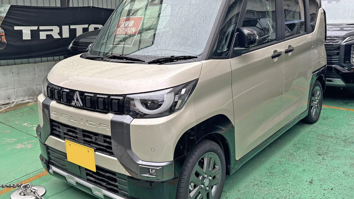 Mitsubishi DELICA MINI