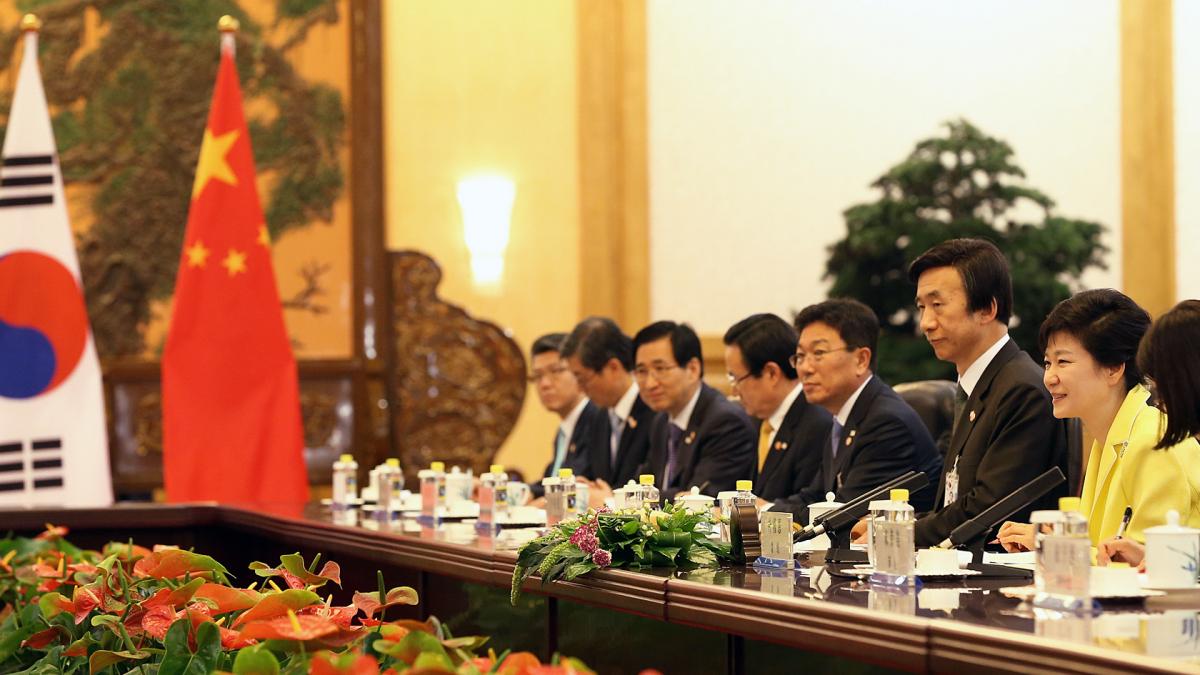 Korea China Summit 20130628 02