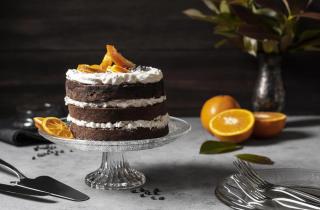 Мандариновый торт с бисквитом и кремом получается воздушным — повар