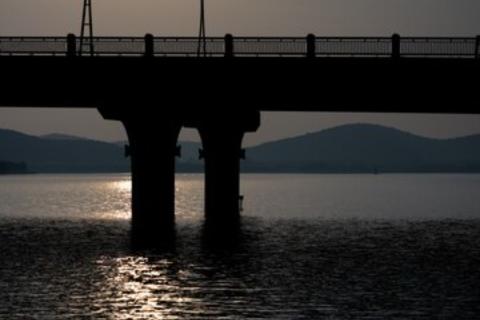 Правительство Италии утвердило проект моста между Калабрией и Сицилией