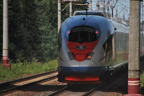 РЖД запустит вагоны увеличенного габарита на южных направлениях с 2026 года — Иван Колесников