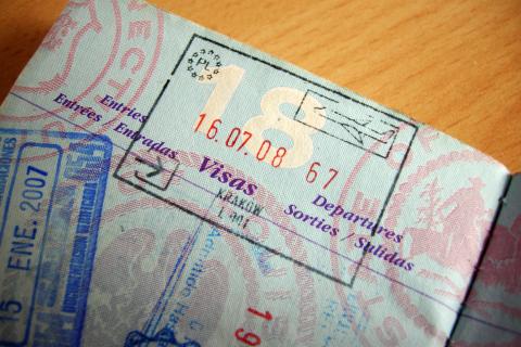 Помогает ли туристическая страховка при потере документов