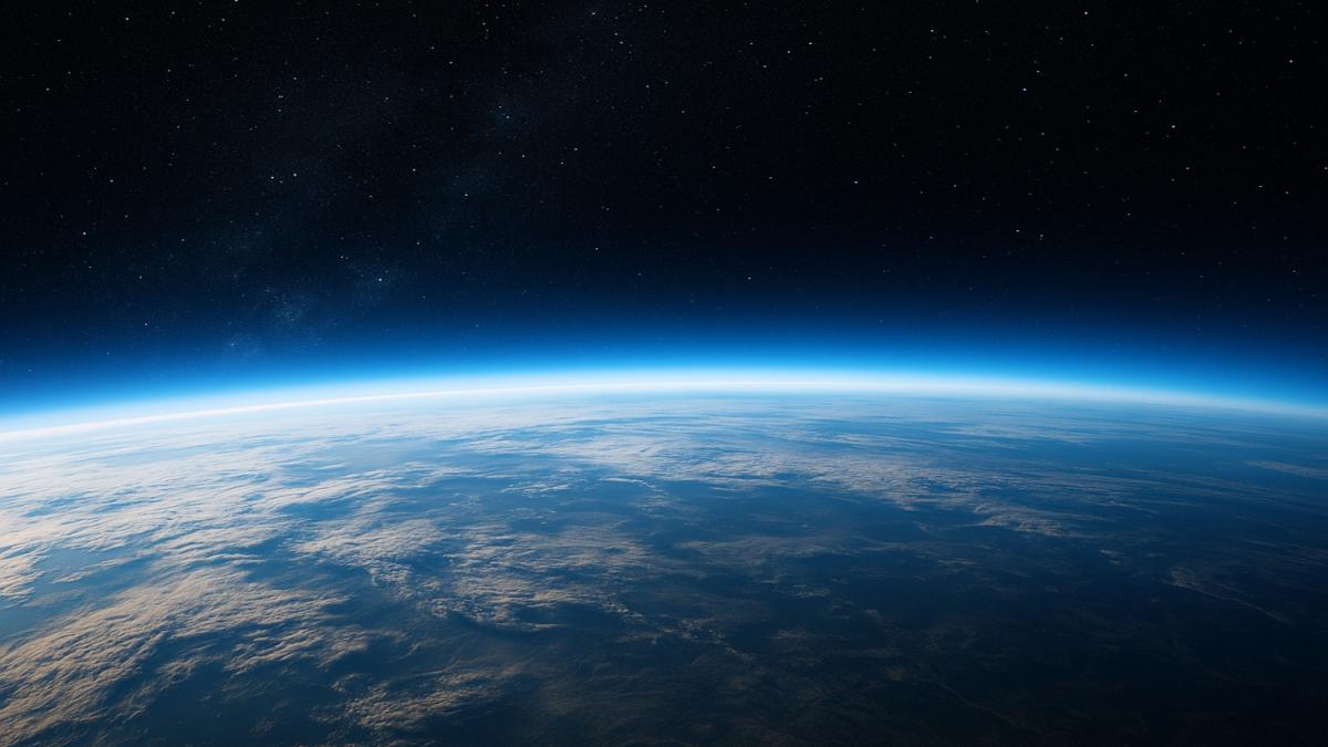 Атмосфера Земли из космоса