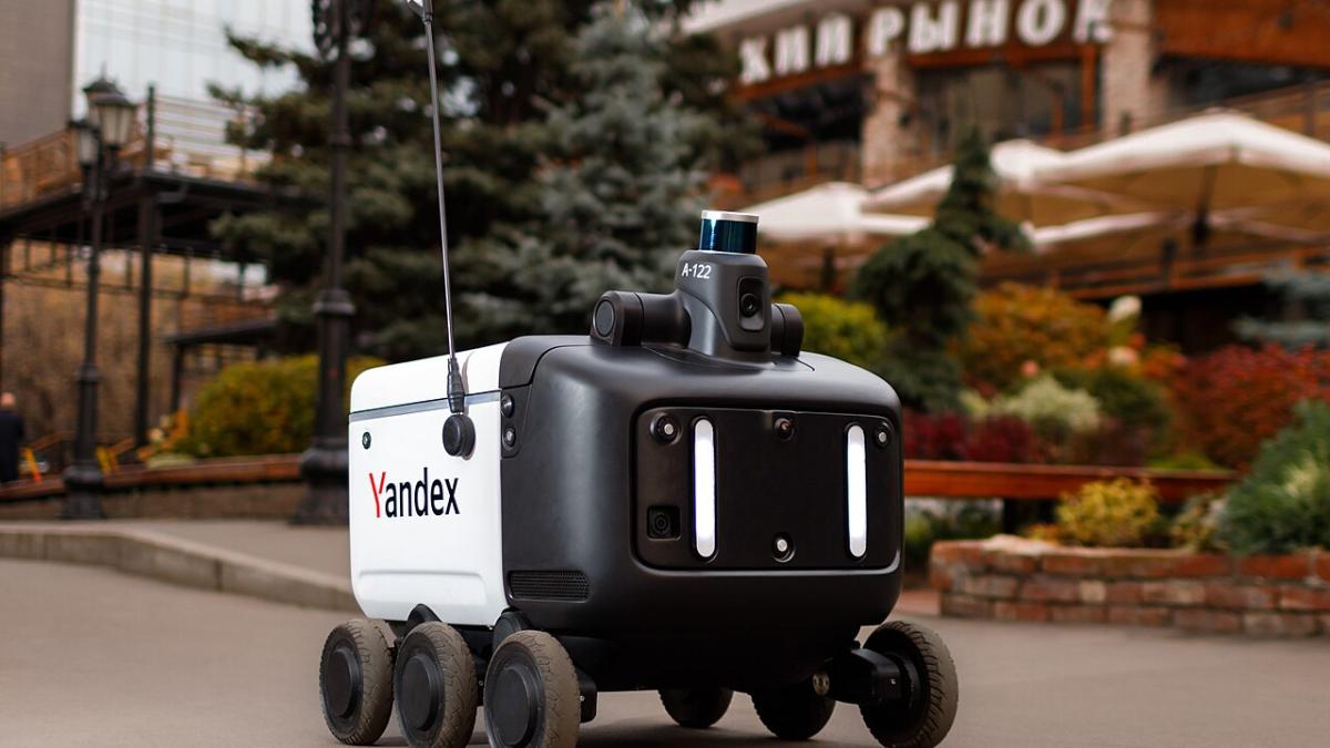 Робот-доставщик